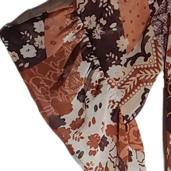 Style&Co medium sheer geometric floral print blouse.084 - Picture 3 of 5